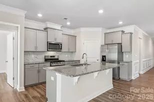 505 Fox Cove Rd, Hendersonville, NC 28792 - Photo 21