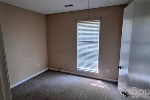 8804 Royal Scot Ln, Charlotte, NC 28227 - Photo 11
