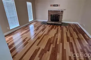 8804 Royal Scot Ln, Charlotte, NC 28227 - Photo 5