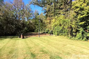 5637 Bent Creek Cir, Charlotte, NC 28227 - Photo 13