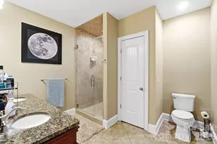 4739 Mountain Island Dr W, Charlotte, NC 28214 - Photo 29
