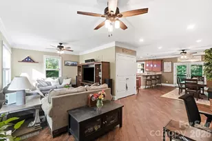 4739 Mountain Island Dr W, Charlotte, NC 28214 - Photo 11