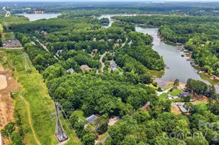 4739 Mountain Island Dr W, Charlotte, NC 28214 - Photo 45
