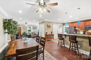 4739 Mountain Island Dr W, Charlotte, NC 28214 - Photo 13