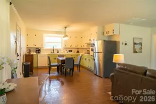 4852 Midway Sand Rd, Hickory, NC 28601 - Photo 11