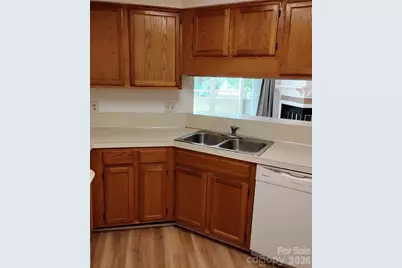 2536 Stradbrook Drive #B, Charlotte, NC 28210 - Photo 5