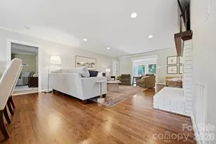 1240 10th St Ln NW, Hickory, NC 28601 - Photo 9