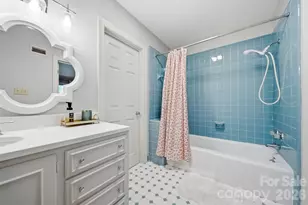 1240 10th St Ln NW, Hickory, NC 28601 - Photo 33