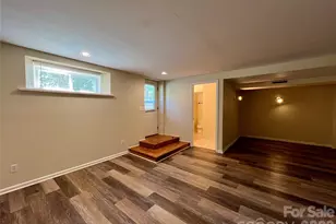 19 Saluda St, Asheville, NC 28806 - Photo 25