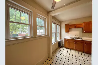 19 Saluda Street, Asheville, NC 28806 - Photo 9