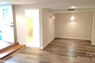 19 Saluda St, Asheville, NC 28806 - Photo 23