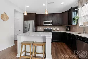 4626 Gibbons Link Rd, Charlotte, NC 28269 - Photo 9