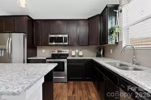 4626 Gibbons Link Rd, Charlotte, NC 28269 - Photo 11
