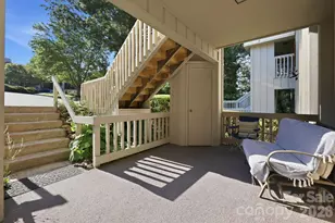 1503 Abbey Cir, Asheville, NC 28805 - Photo 3