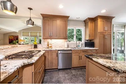 2028 10th Street Boulevard NW, Hickory, NC 28601 - Photo 15