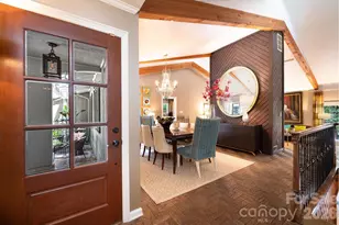 2028 10th St Blvd NW, Hickory, NC 28601 - Photo 9