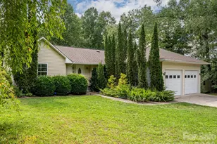 69 Mountain Ridge Ln, Fletcher, NC 28732 - Photo 3