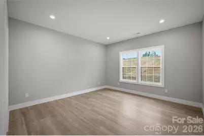 921 Overlook Drive SW, Lenoir, NC 28645 - Photo 13