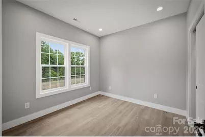 921 Overlook Drive SW, Lenoir, NC 28645 - Photo 19