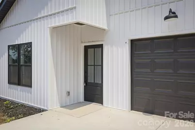 921 Overlook Drive SW, Lenoir, NC 28645 - Photo 5