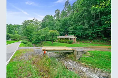 915 Little Creek Road, Burnsville, NC 28714 - Photo 1