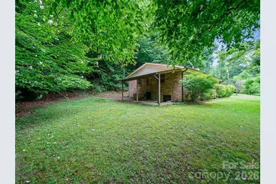 915 Little Creek Road, Burnsville, NC 28714 - Photo 27