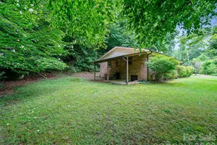 915 Little Creek Rd, Burnsville, NC 28714 - Photo 27