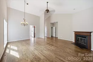5909 Fitzwilliams Ln, Charlotte, NC 28270 - Photo 9