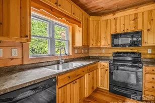 160 Sweetwater Rdg Rd, Balsam Grove, NC 28708 - Photo 5
