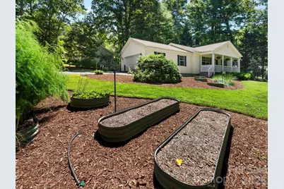 210 N Hillandale Drive Extension, East Flat Rock, NC 28726 - Photo 25