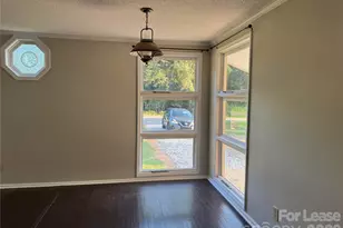 124 Roxie Ln, Belmont, NC 28012 - Photo 7
