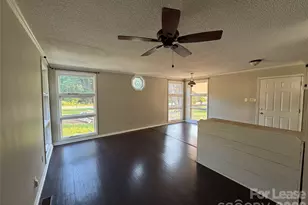 124 Roxie Ln, Belmont, NC 28012 - Photo 3