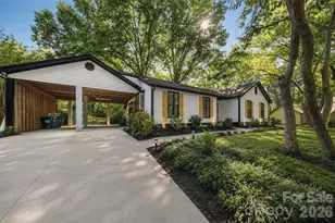 4739 Squirrel Nest Ln, Charlotte, NC 28227 - Photo 1
