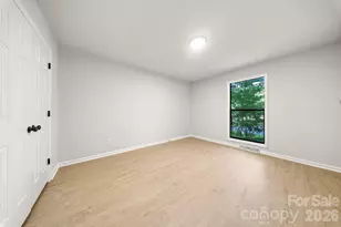 4739 Squirrel Nest Ln, Charlotte, NC 28227 - Photo 15