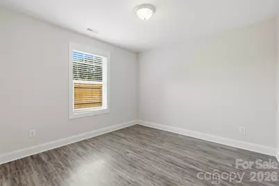 4221 E End Street, Charlotte, NC 28208 - Photo 31