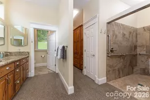 326 Golden Valley Dr, Hendersonville, NC 28792 - Photo 23