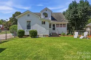 117 Marion St, Clover, SC 29710 - Photo 5