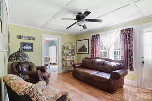 117 Marion St, Clover, SC 29710 - Photo 17