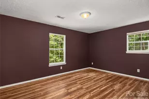 321 Virginia Ave, Asheville, NC 28806 - Photo 9