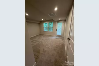 4136 Auburn Oak Lane, Charlotte, NC 28208 - Photo 5