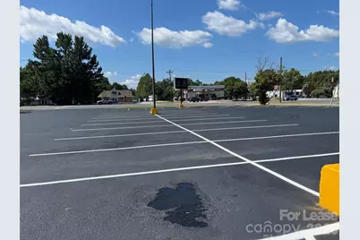 1240 US Highway 70 Highway SW, Hickory, NC 28602 - Photo 19