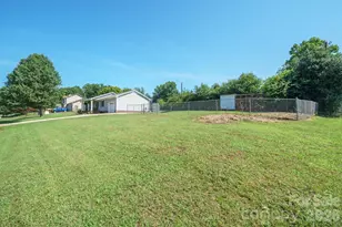 2384 Country Hollow Rd, Conover, NC 28613 - Photo 41