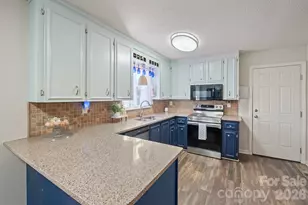 2384 Country Hollow Rd, Conover, NC 28613 - Photo 15