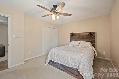 2384 Country Hollow Road, Conover, NC 28613 - Photo 25