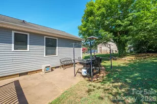 2384 Country Hollow Rd, Conover, NC 28613 - Photo 39