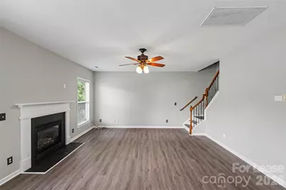 3111 Gloxinia Road, Charlotte, NC 28215 - Photo 11