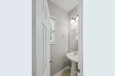 3111 Gloxinia Road, Charlotte, NC 28215 - Photo 37