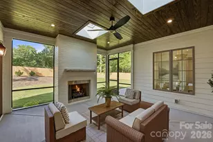444 Hunter Ln, Charlotte, NC 28211 - Photo 23