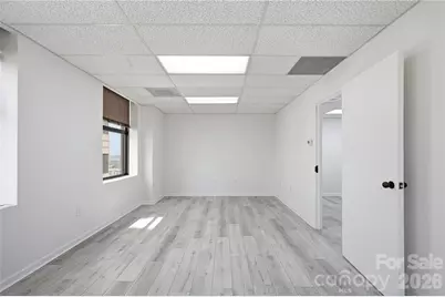 112 S Tryon Street #1570, Charlotte, NC 28202 - Photo 5