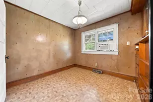 2529 Morganton Blvd, Lenoir, NC 28645 - Photo 9